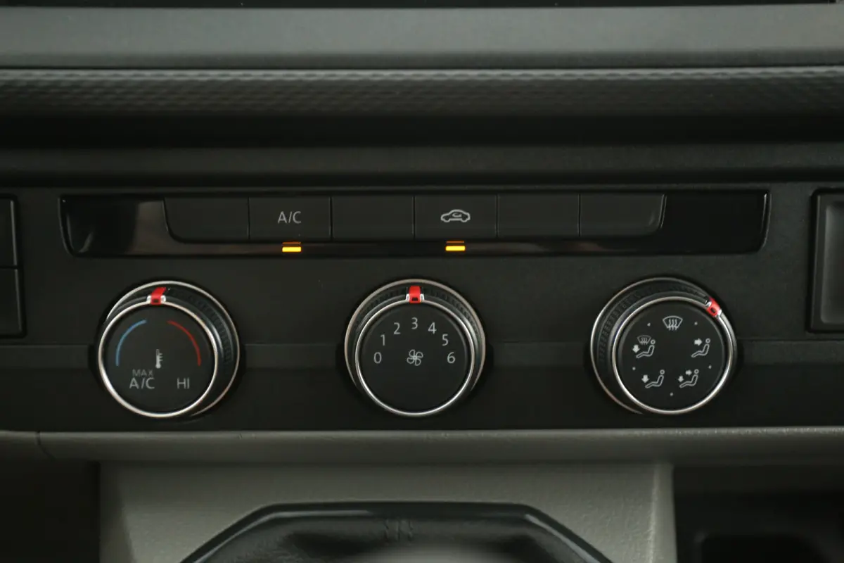 2.0 TDI 150PK L1H1 | Marge | Airco | Cruise | 3 Zits | Carplay | 2xSchuifdeur | Parkeersens.