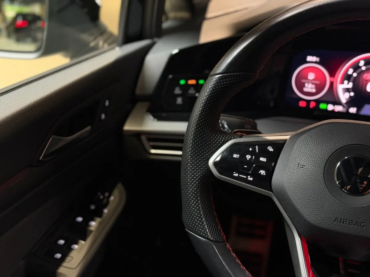 2.0 TSI GTI |Pano|Matrix|Blindspot|Camera|