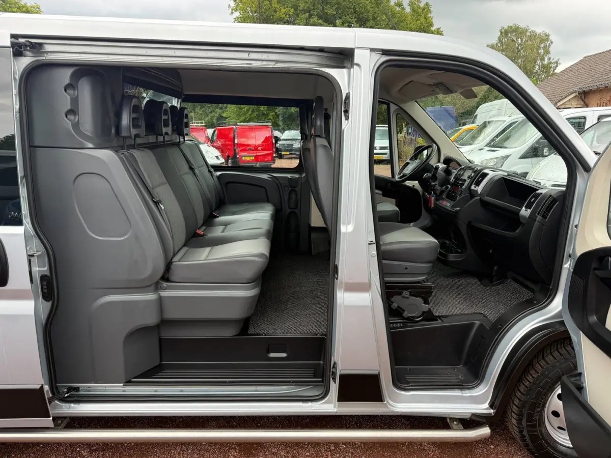 35H 2.3 EURO 6 L2H1 DC 3000kg Trekgewicht