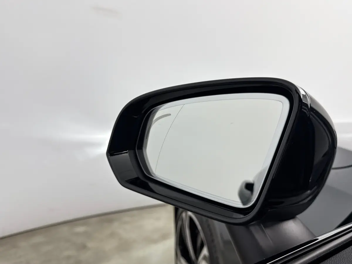 T6 Recharge Ultra Dark | 19" | Harman Kardon | Panoramadak | Head-Up | Full LED | 360 Camera | Elektr. verst. Stoelen | Stoel/Stuur/Achterbankverwarming | Adaptieve Cruise | BLIS