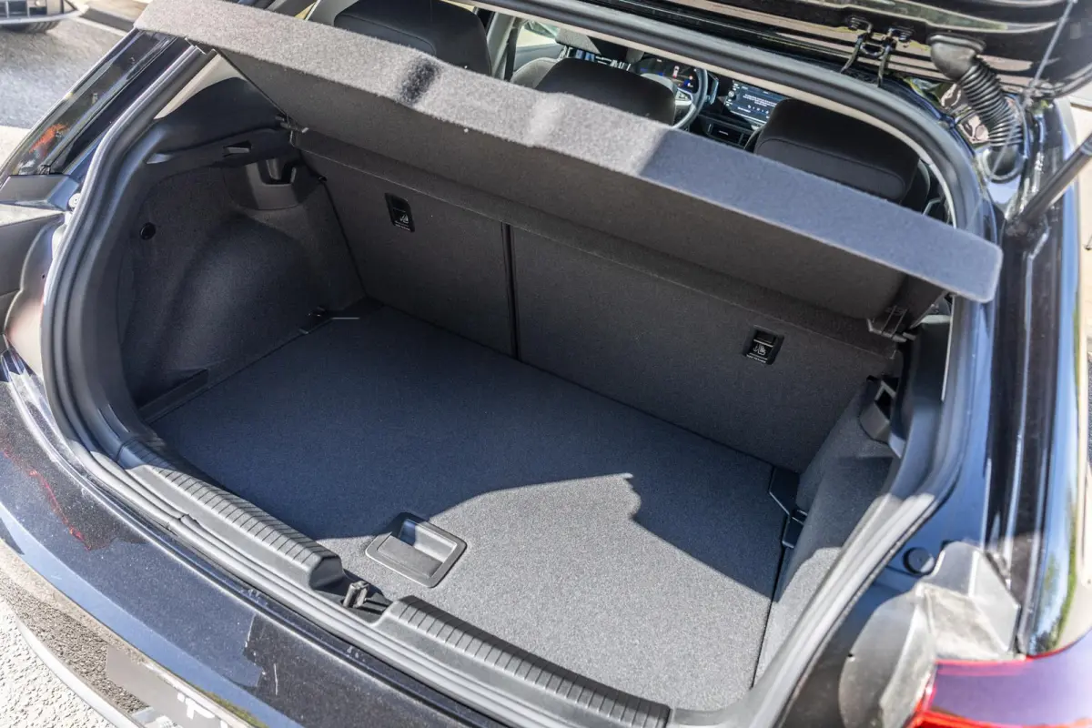 1.0 TSI 95pk Life Edition | Apple Carplay/Android Auto | Climate Control | Cruise Control Adaptief