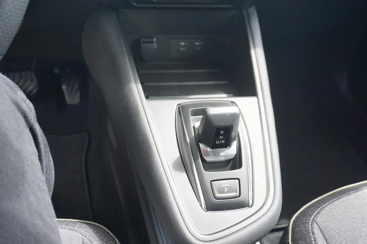 1.8 E-Tech full hybrid 160 techno