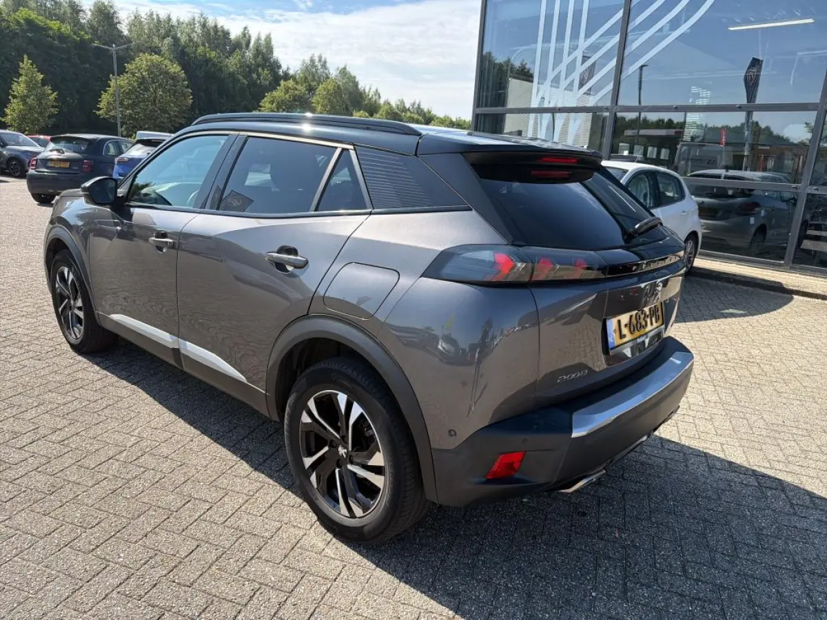 1.2 PureTech GT | Navigatie | Camera | Apple carplay | Full LED | NL auto | Parkeersensoren |