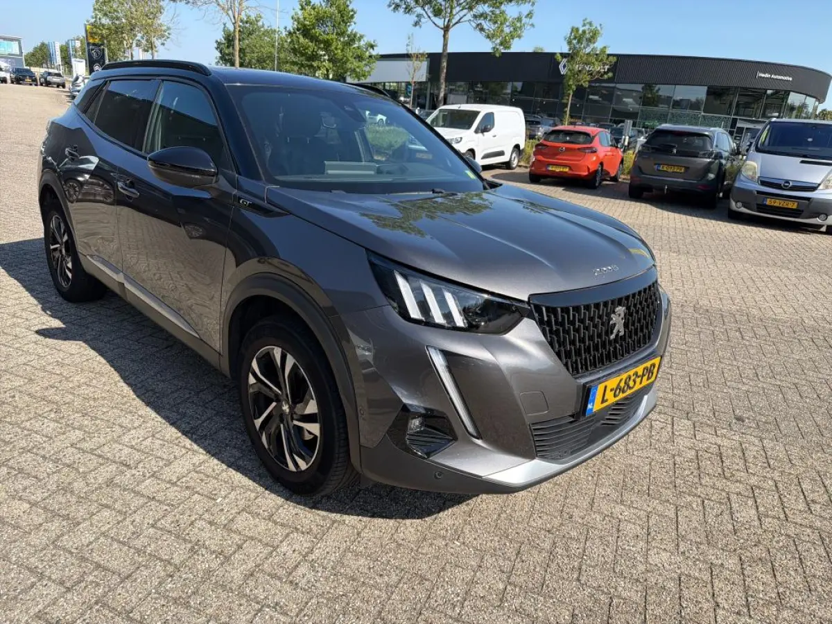 1.2 PureTech GT | Navigatie | Camera | Apple carplay | Full LED | NL auto | Parkeersensoren |