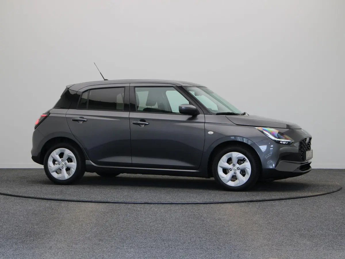 1.2 Comfort Smart Hybrid | Achteruitrijcamera | Stoelverwarming | Adaptieve cruise control | Navigatie |