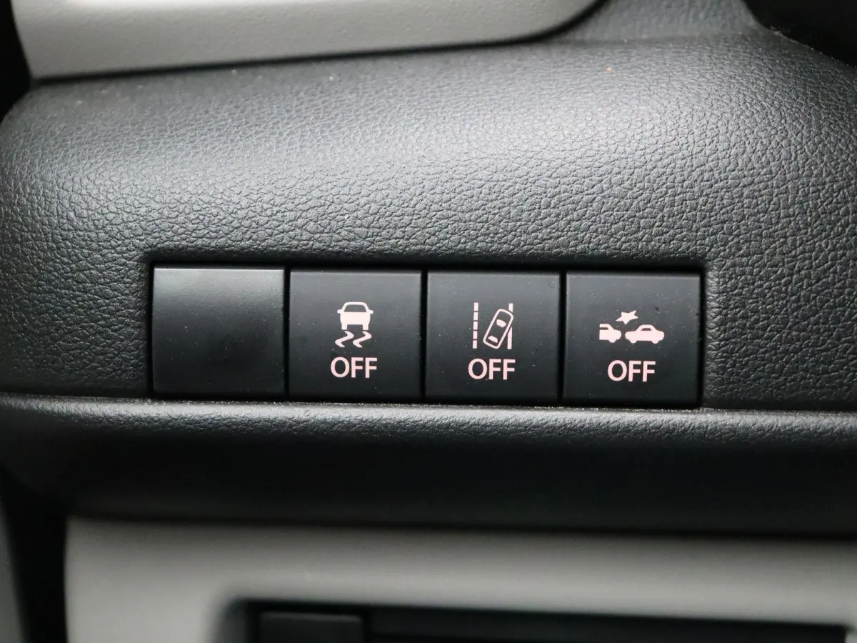 1.2 Comfort Smart Hybrid | Achteruitrijcamera | Stoelverwarming | Adaptieve cruise control | Navigatie |