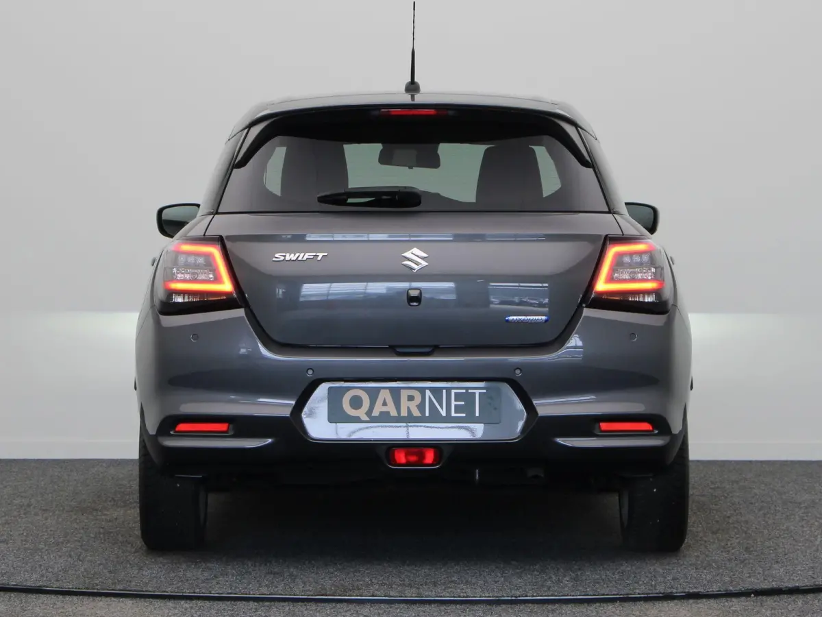 1.2 Comfort Smart Hybrid | Achteruitrijcamera | Stoelverwarming | Adaptieve cruise control | Navigatie |