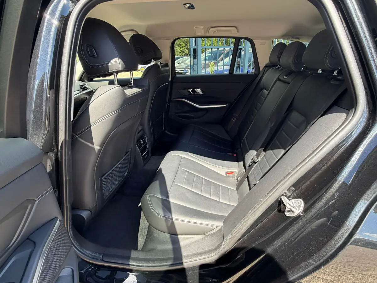 320e Business Edition Plus 1E EIGENAAR