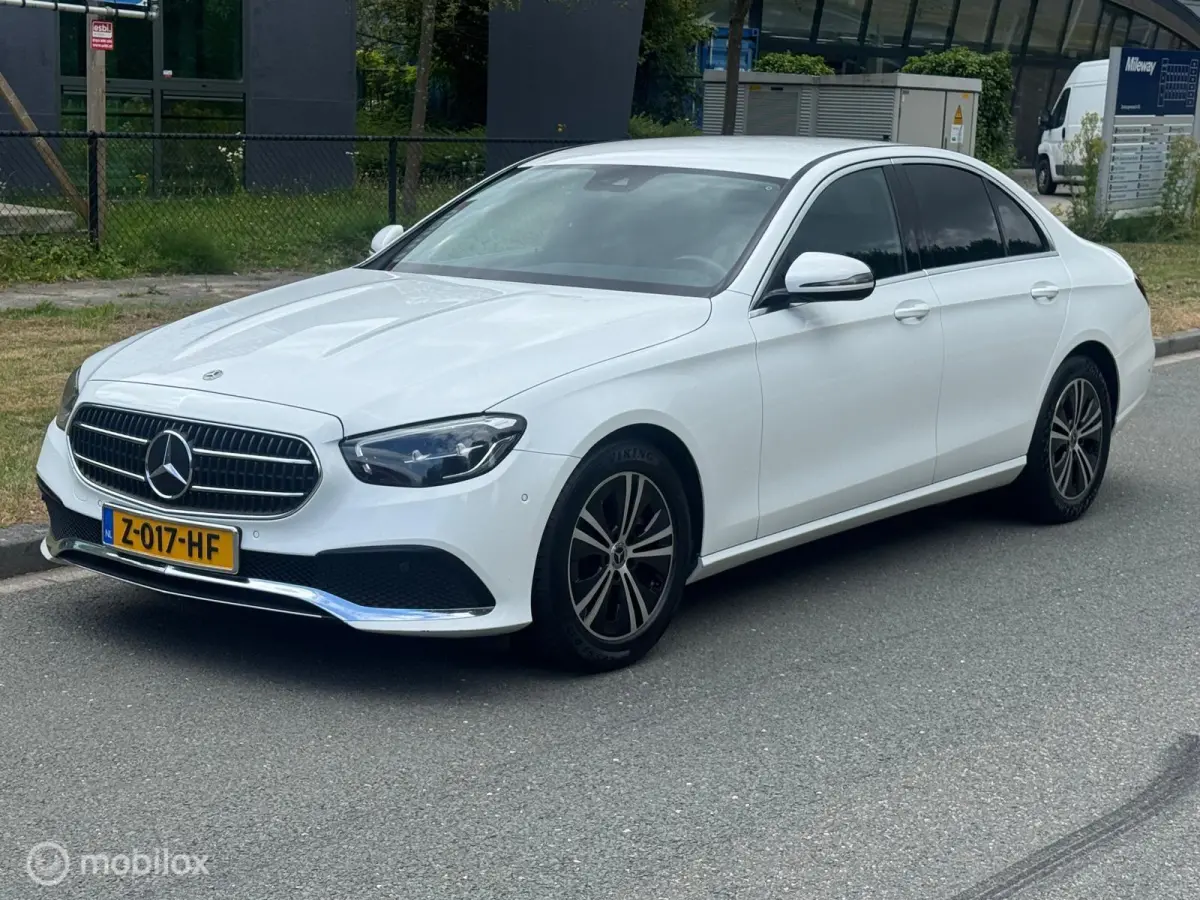 220d Hybride Luxury Line Sfeer verlichting Klima
