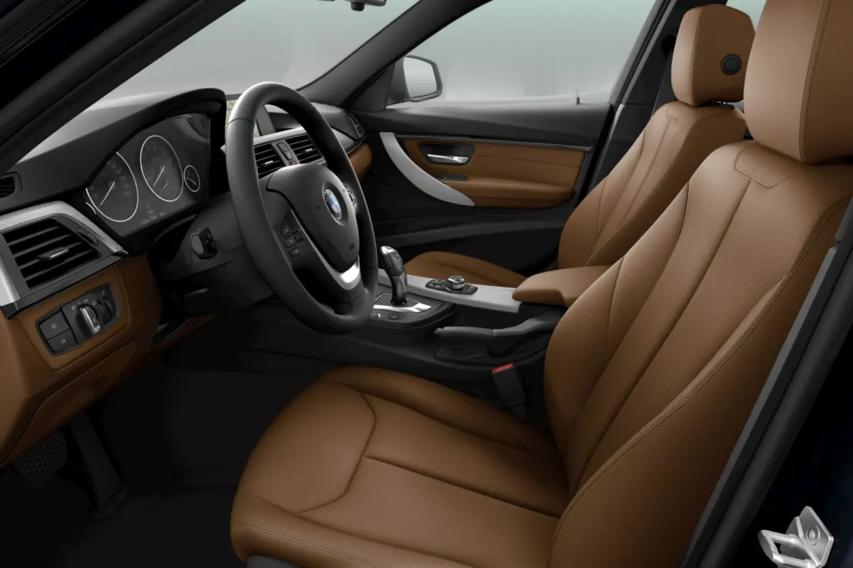 318i Executive | Luxury Line | 2e eigenaar | Sportstuur | Cruise control | Navigatie | Bluetooth | Climate control | PDC | Trekhaak | Lichtpakket | Regensensor