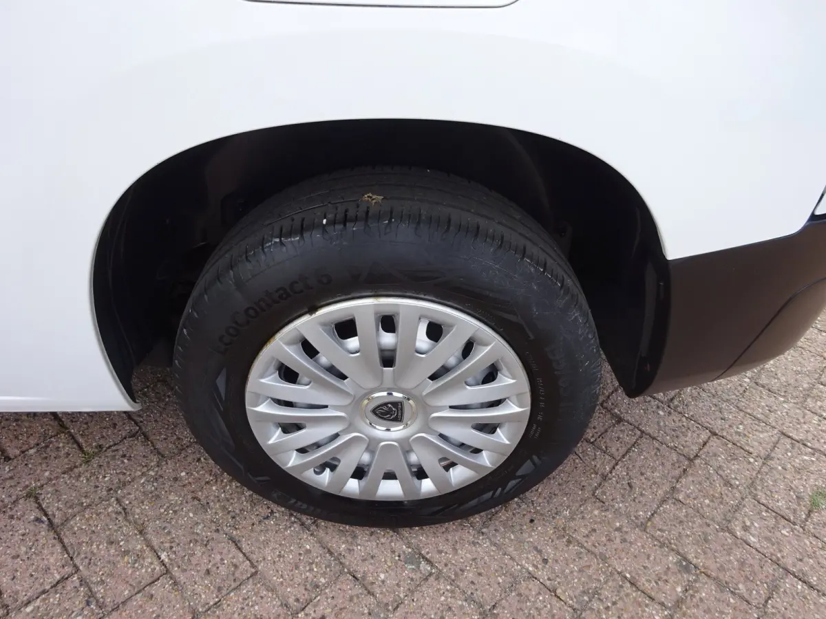 1.2 PureTech Pro BENZINE AIRCO NAVI CRUISE CONTROL PDC SCHUIFDEUR