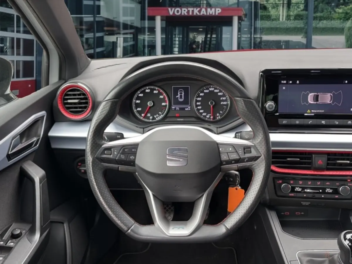 1.0 TSI FR CRUISE/PDC/LED/CLIMA/CARPLAY/DAB