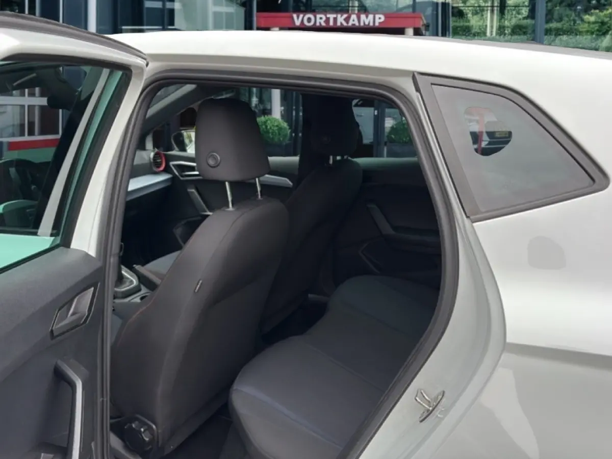 1.0 TSI FR CRUISE/PDC/LED/CLIMA/CARPLAY/DAB