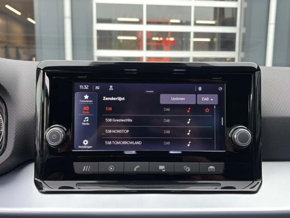 1.0 TSI FR CRUISE/PDC/LED/CLIMA/CARPLAY/DAB