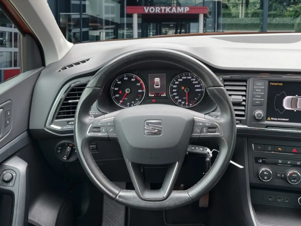1.0 TSI STYLE ELEK-KLEP/PDC/CLIMA/CARPLAY/NAVI