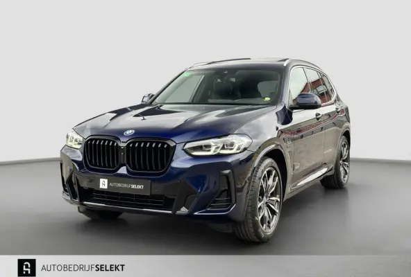 XDrive30e M-Sport | Pano | Trekhaak | Harman Kardon | Elektr. stoelen | Head Up | Keyless | 20 inch | 360