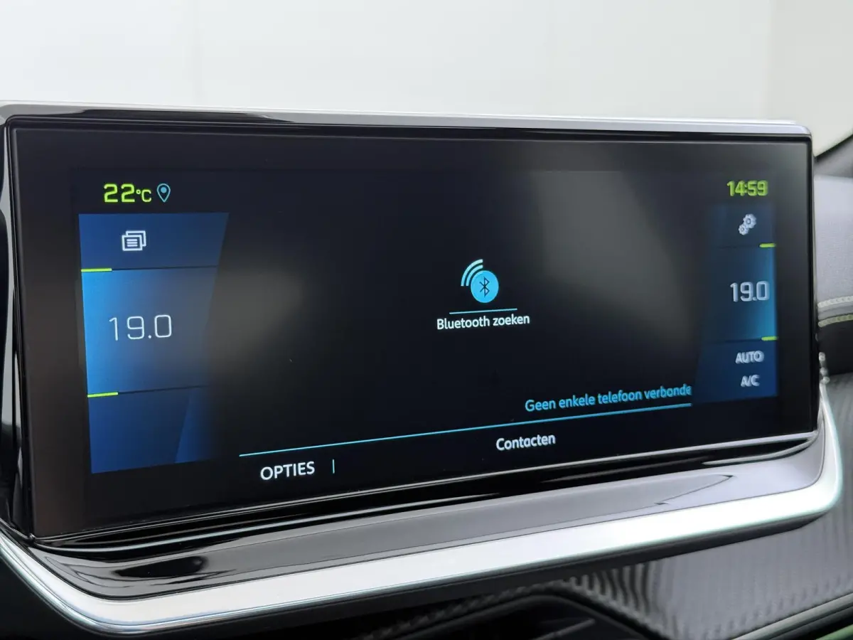GT Pack 50 kWh 136pk | Accu 91% | Navigatie | Camera achter | Panorama dak | Alcantara bekleding | Cruise control adaptief | Lichtmetalen velgen  | Stoelverwarming | Apple Carplay en Android