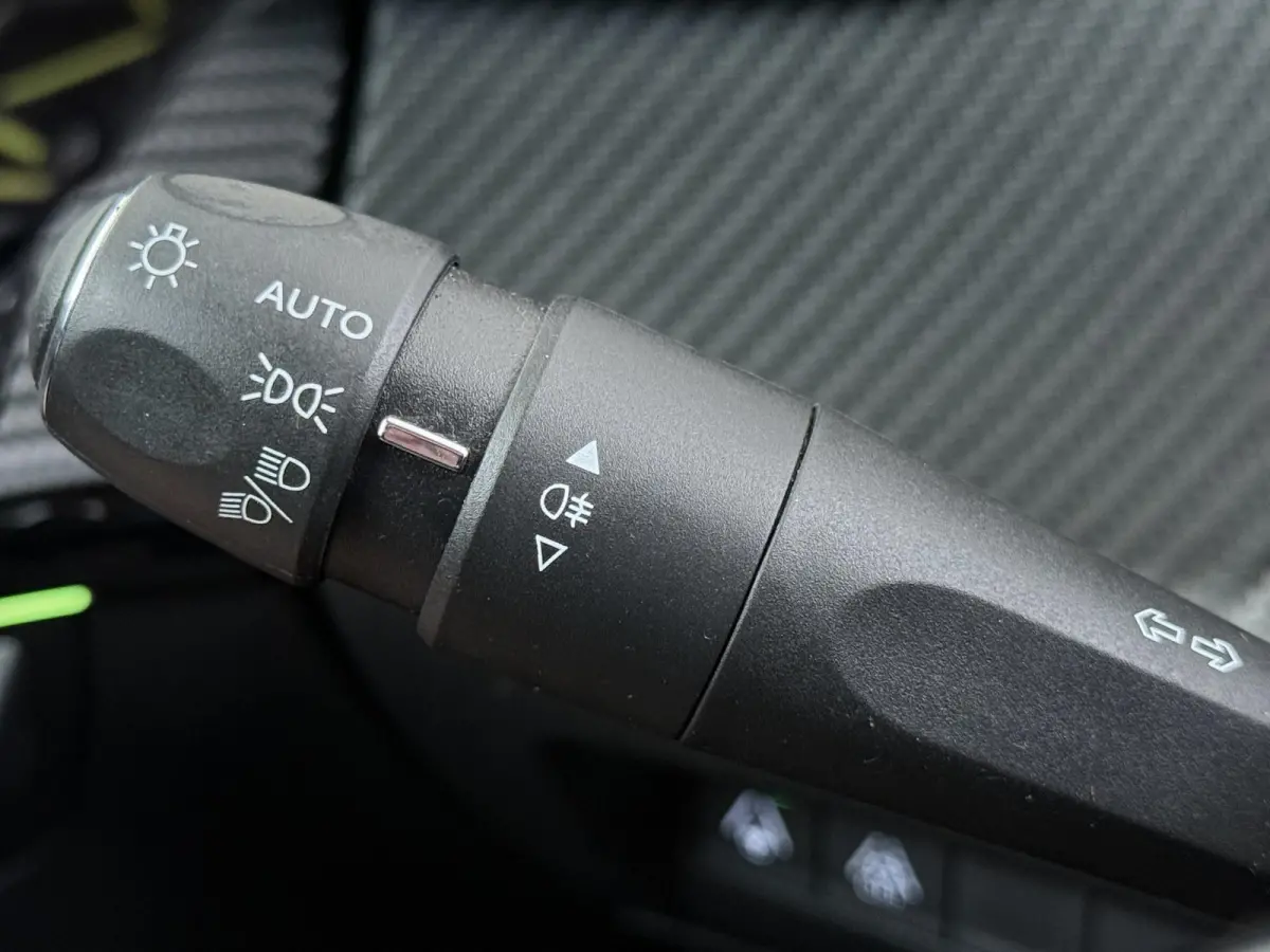 GT Pack 50 kWh 136pk | Accu 91% | Navigatie | Camera achter | Panorama dak | Alcantara bekleding | Cruise control adaptief | Lichtmetalen velgen  | Stoelverwarming | Apple Carplay en Android
