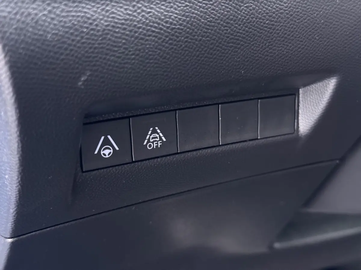 GT Pack 50 kWh 136pk | Accu 91% | Navigatie | Camera achter | Panorama dak | Alcantara bekleding | Cruise control adaptief | Lichtmetalen velgen  | Stoelverwarming | Apple Carplay en Android