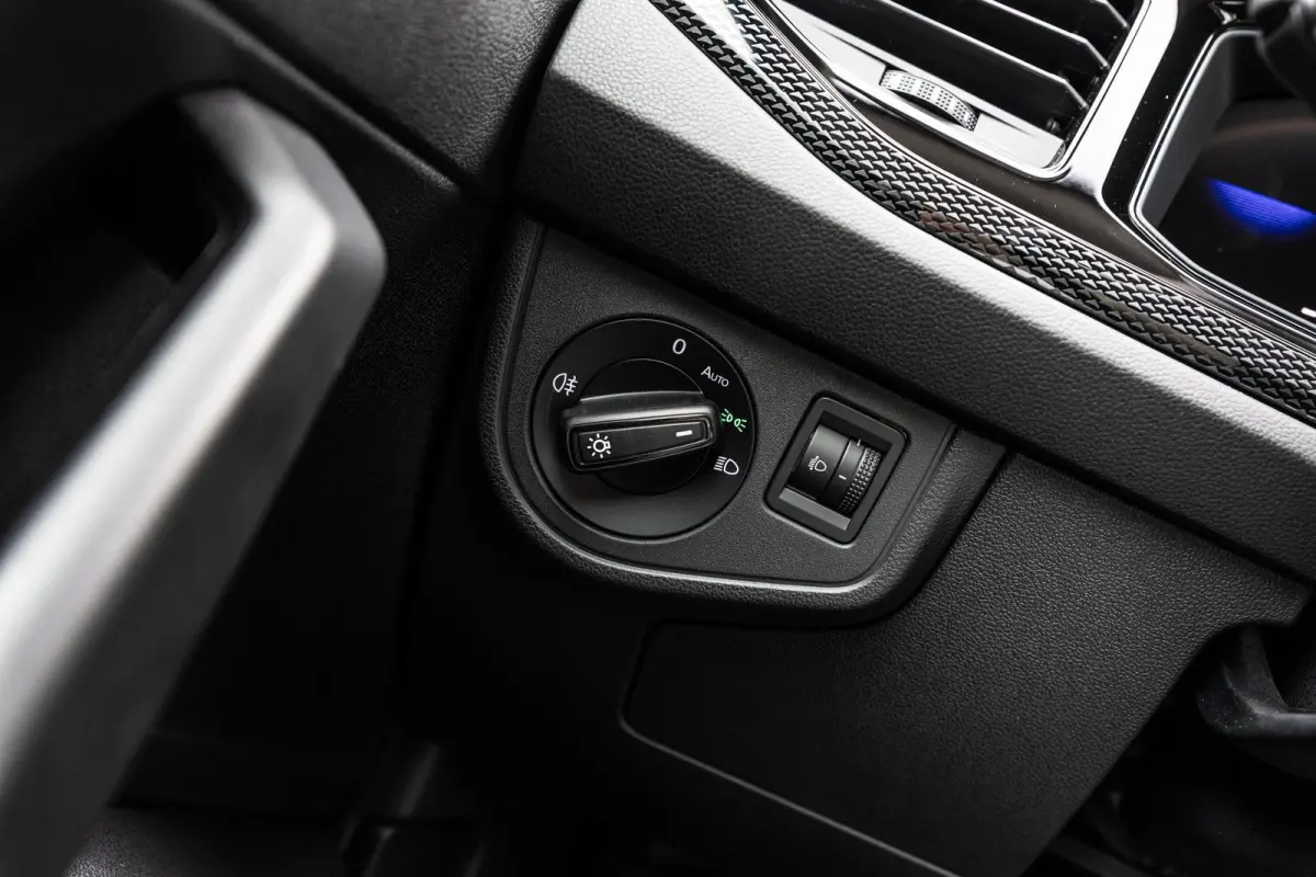 1.0 TSI 95pk Life Edition | Trekhaak Afneembaar | Stoelverwarming
