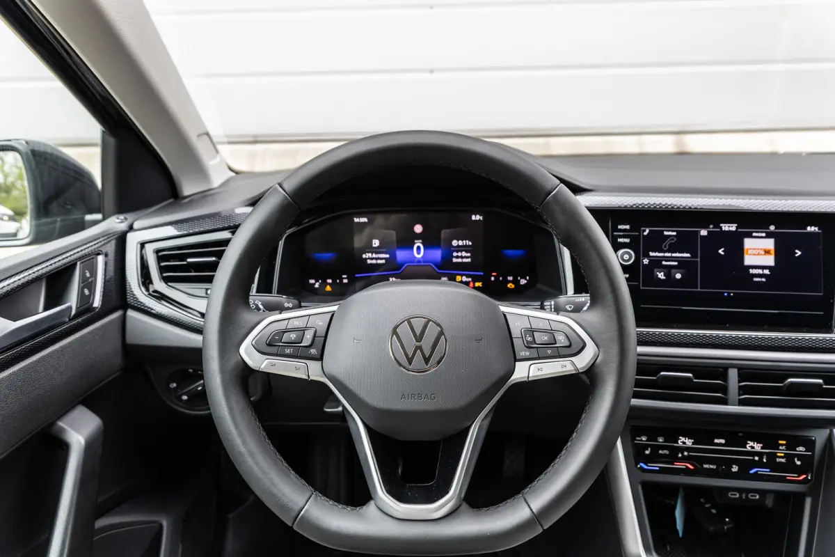 1.0 TSI 95pk Life Edition | Trekhaak Afneembaar | Stoelverwarming