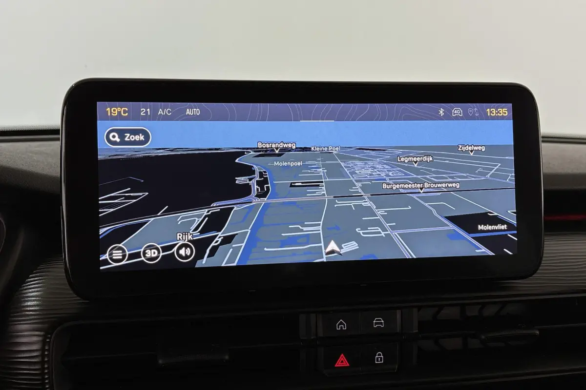 1.2 Altitude Stoelverwarming Achteruitrijcamera Navigatie