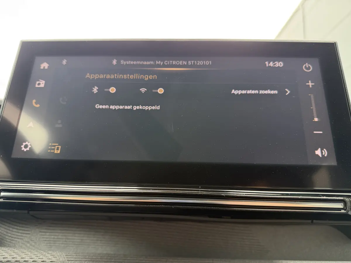145pk Hybrid Max (Camera - Parkeersensoren V+A - LED - Automatische Airco - Navigatie - Apple Carplay - 17")