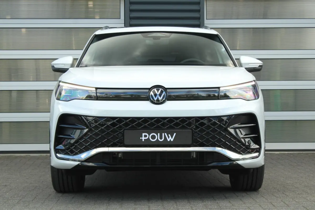 1.5 eHybrid 204pk R-Line Edition | Panoramadak | Trekhaak