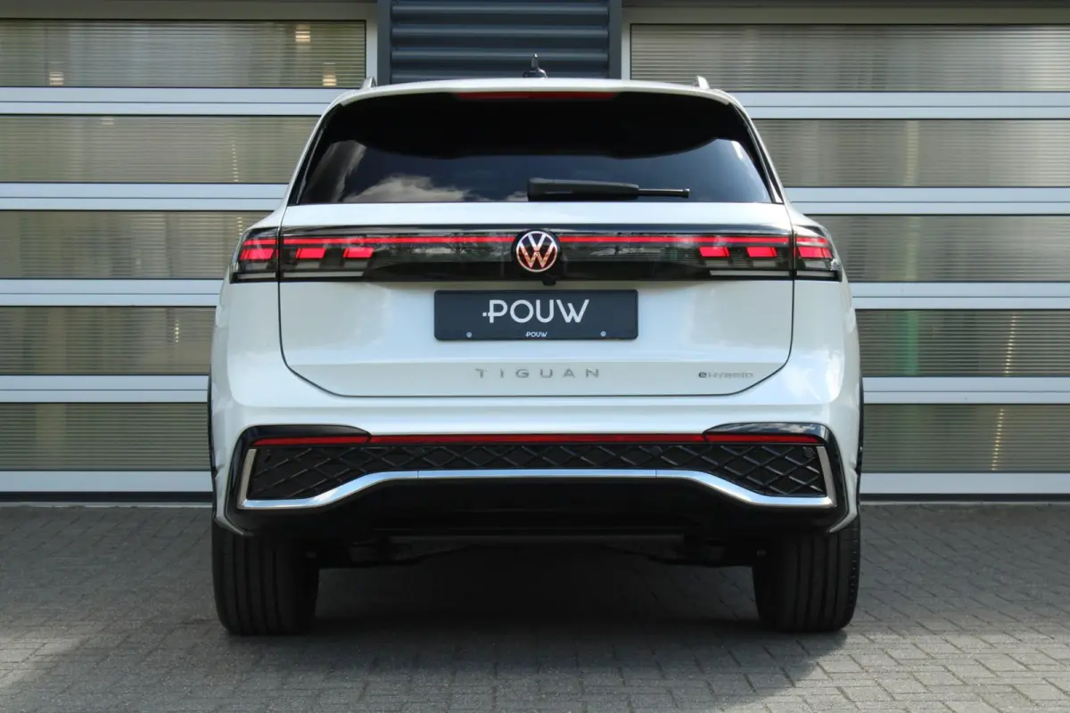 1.5 eHybrid 204pk R-Line Edition | Panoramadak | Trekhaak