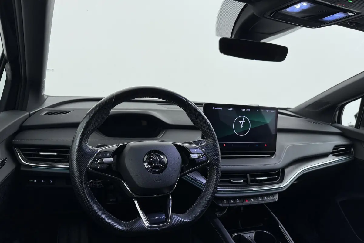 60 Sportline | SOH 93%! | Wegklap. Trekhaak | Org. NL | Dealer onderhouden | CarPlay | Stuurverwarming | PDC |