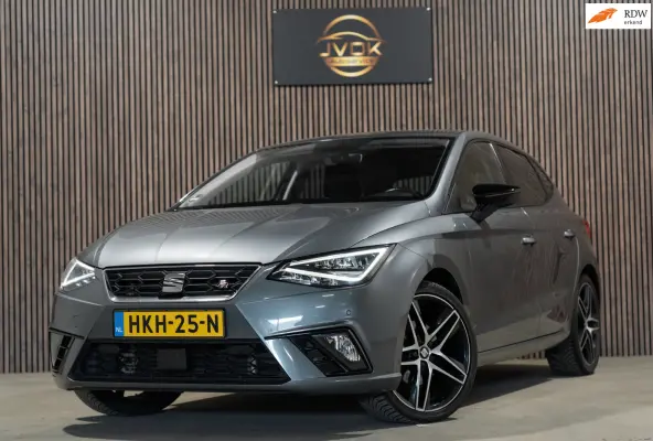 1.0 TSI FR DSG LED NAVI CAMERA CARPLAY