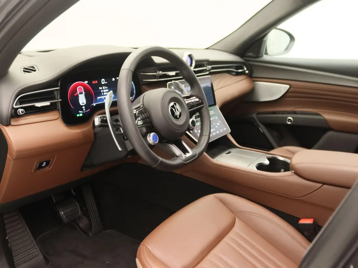 2.0 MHEV GT | Panorama dak | Co-driver | Stoel ventilatie | Winter pakket |