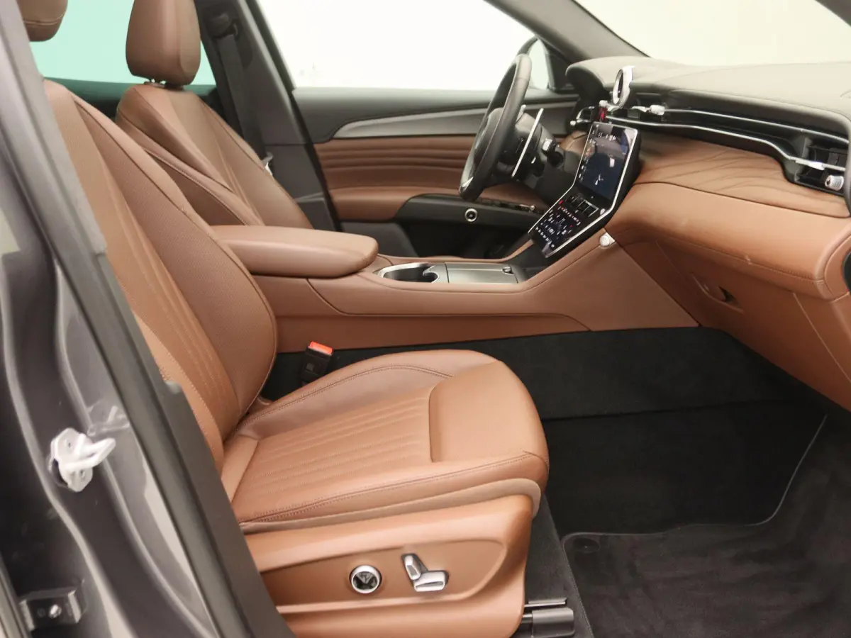 2.0 MHEV GT | Panorama dak | Co-driver | Stoel ventilatie | Winter pakket |