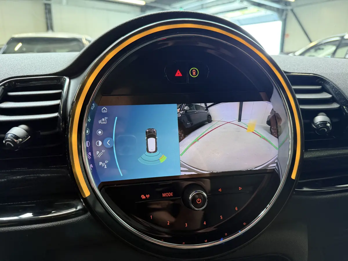 1.5 Cooper Leder/Apple/Camera