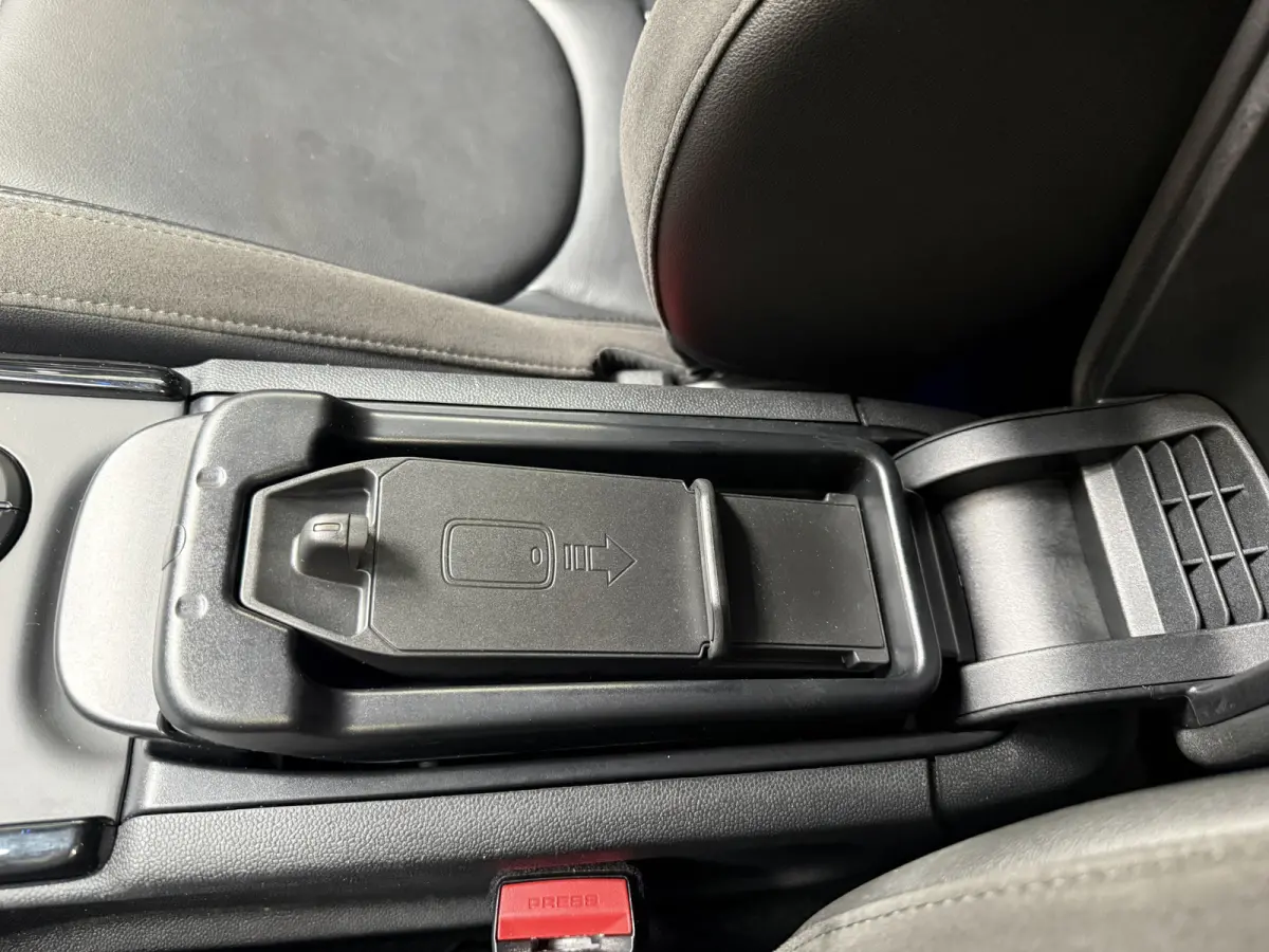 1.5 Cooper Leder/Apple/Camera