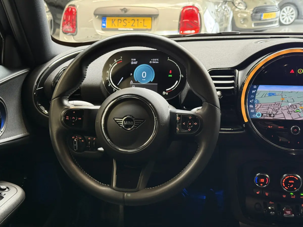 1.5 Cooper Leder/Apple/Camera
