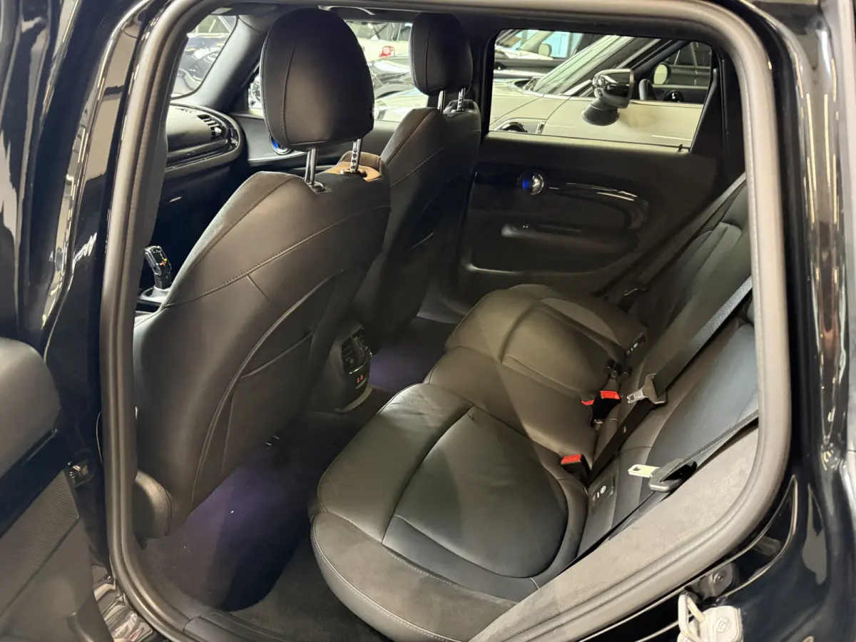 1.5 Cooper Leder/Apple/Camera