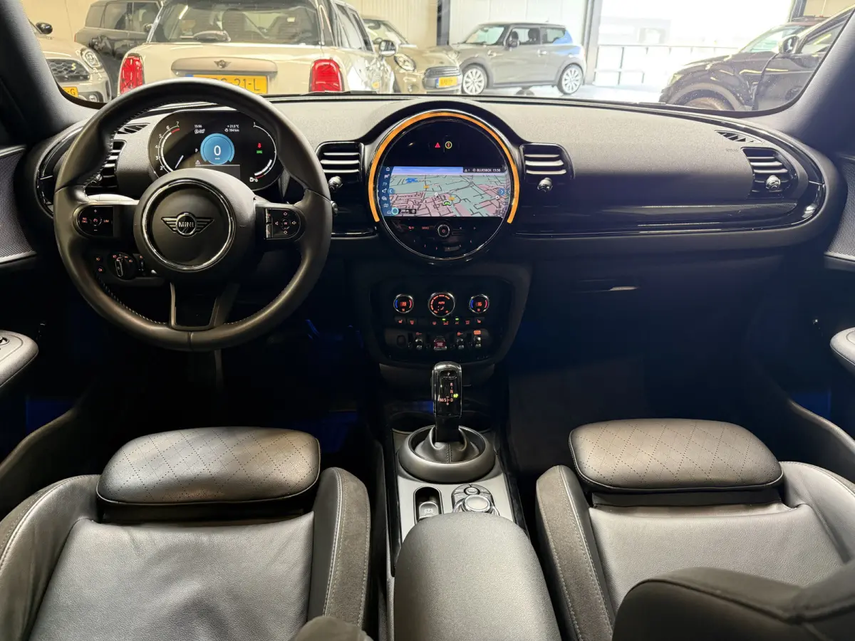 1.5 Cooper Leder/Apple/Camera