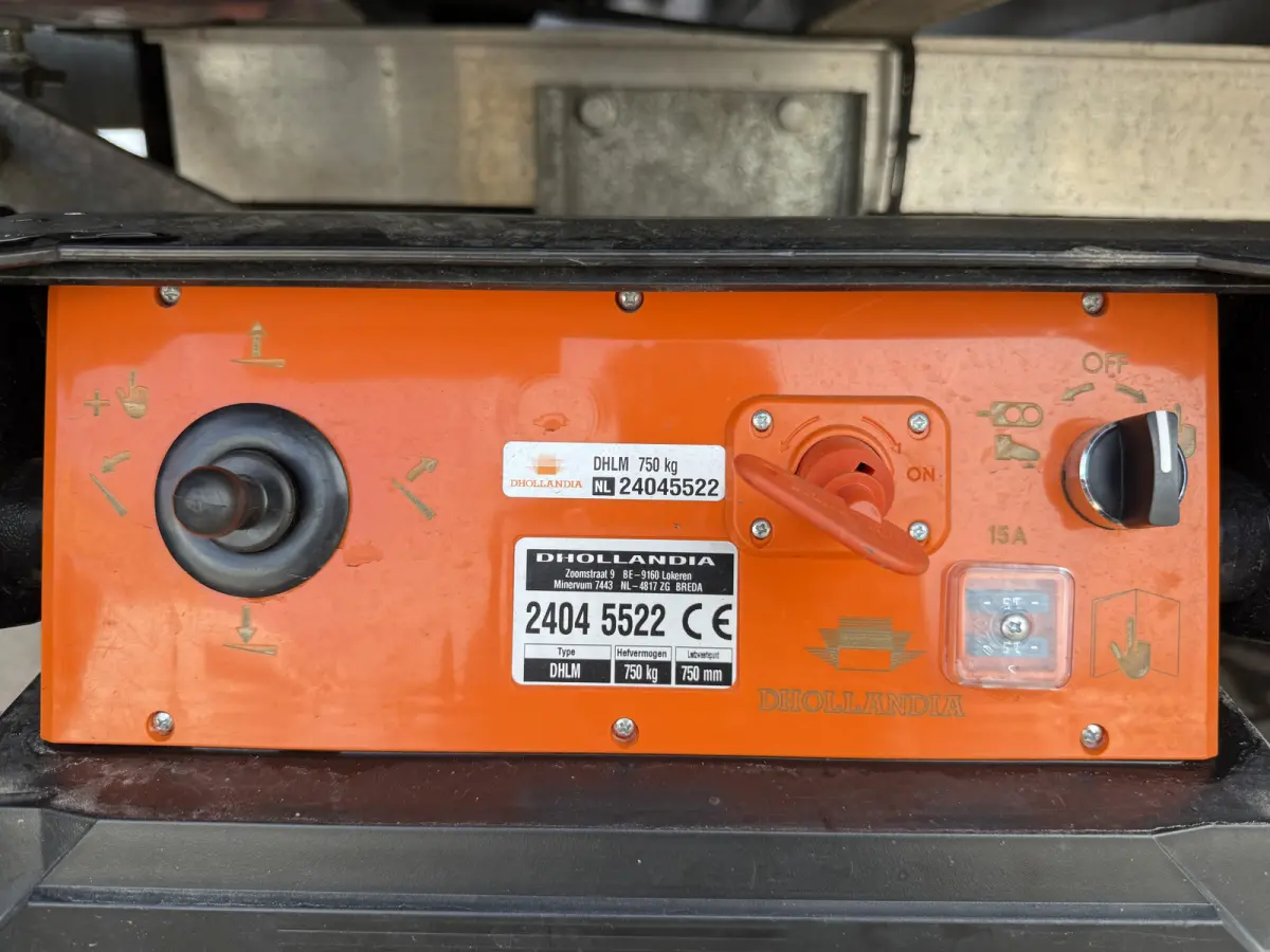 35C18H 3.0 Automaat Laadklep Bakwagen Meubelbak Dubbellucht Carplay Navigatie Climate Control Cruise Control Camera Koffer