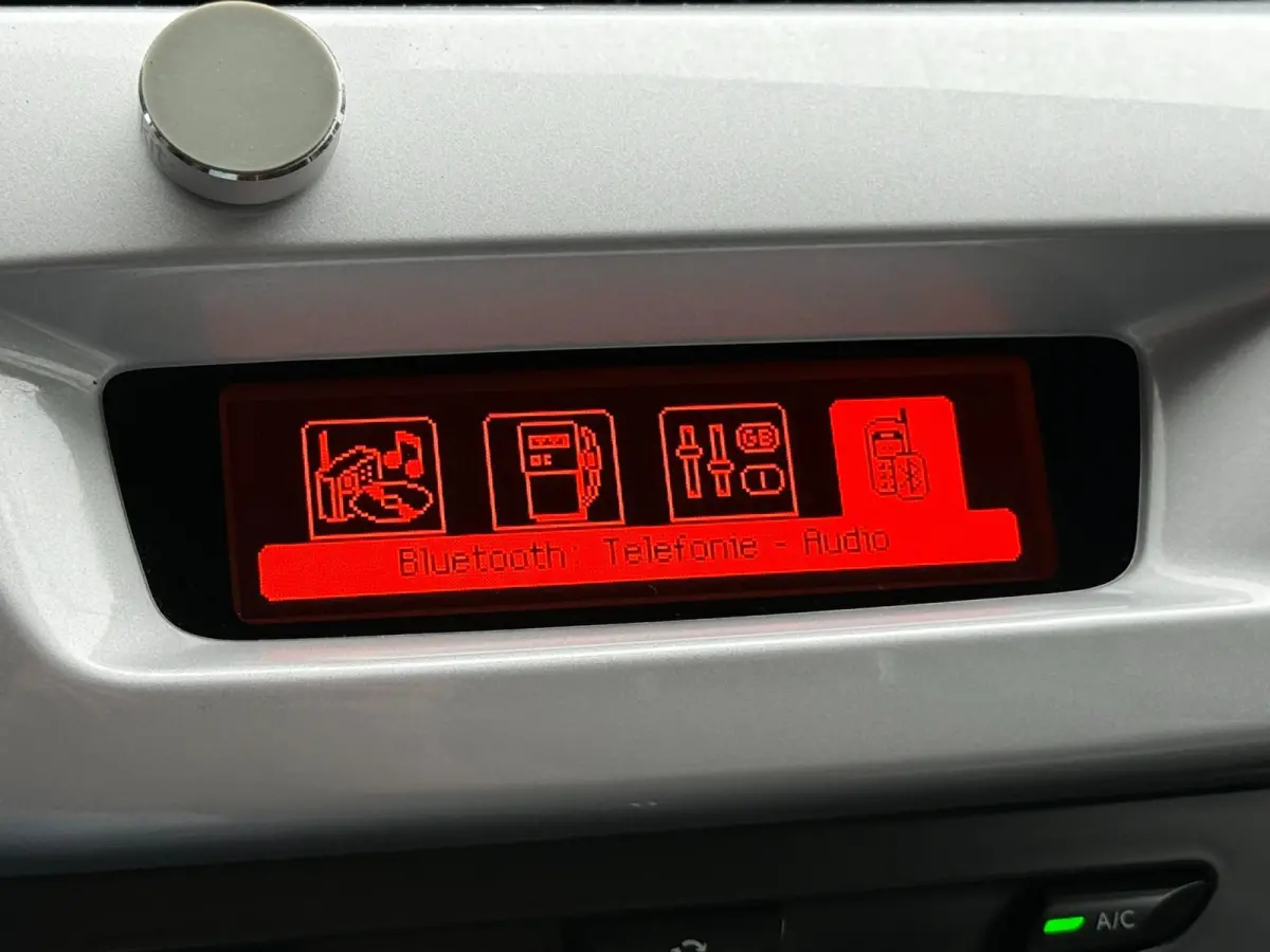 PT82 Chic | Trekhaak | Distributieriem vervangen | Cruise Control | Airco | 4 Seizoenen banden