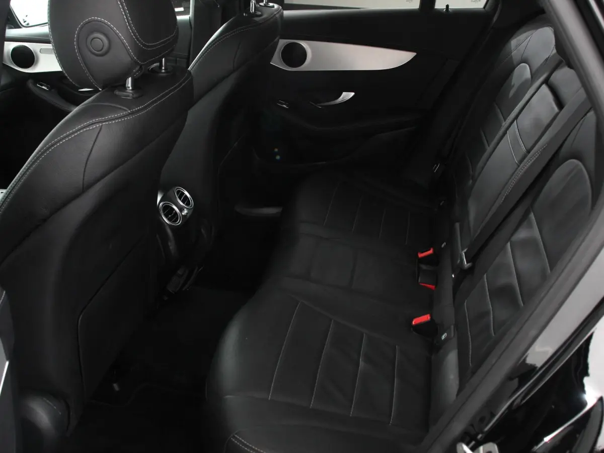 4MATIC PHEV Exclusive Navigatie Climate Control Leder(look) Camera Trekhaak Adaptive Cruise Control Dab