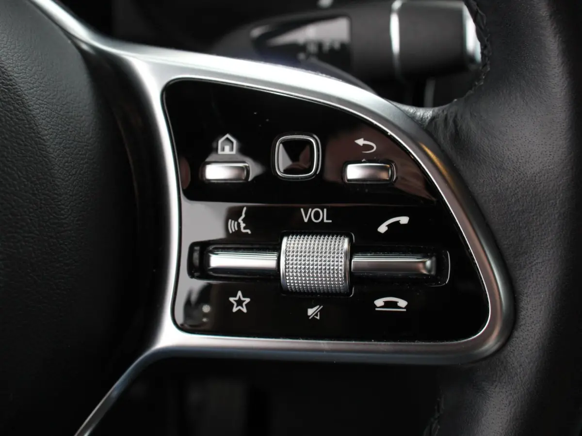 4MATIC PHEV Exclusive Navigatie Climate Control Leder(look) Camera Trekhaak Adaptive Cruise Control Dab