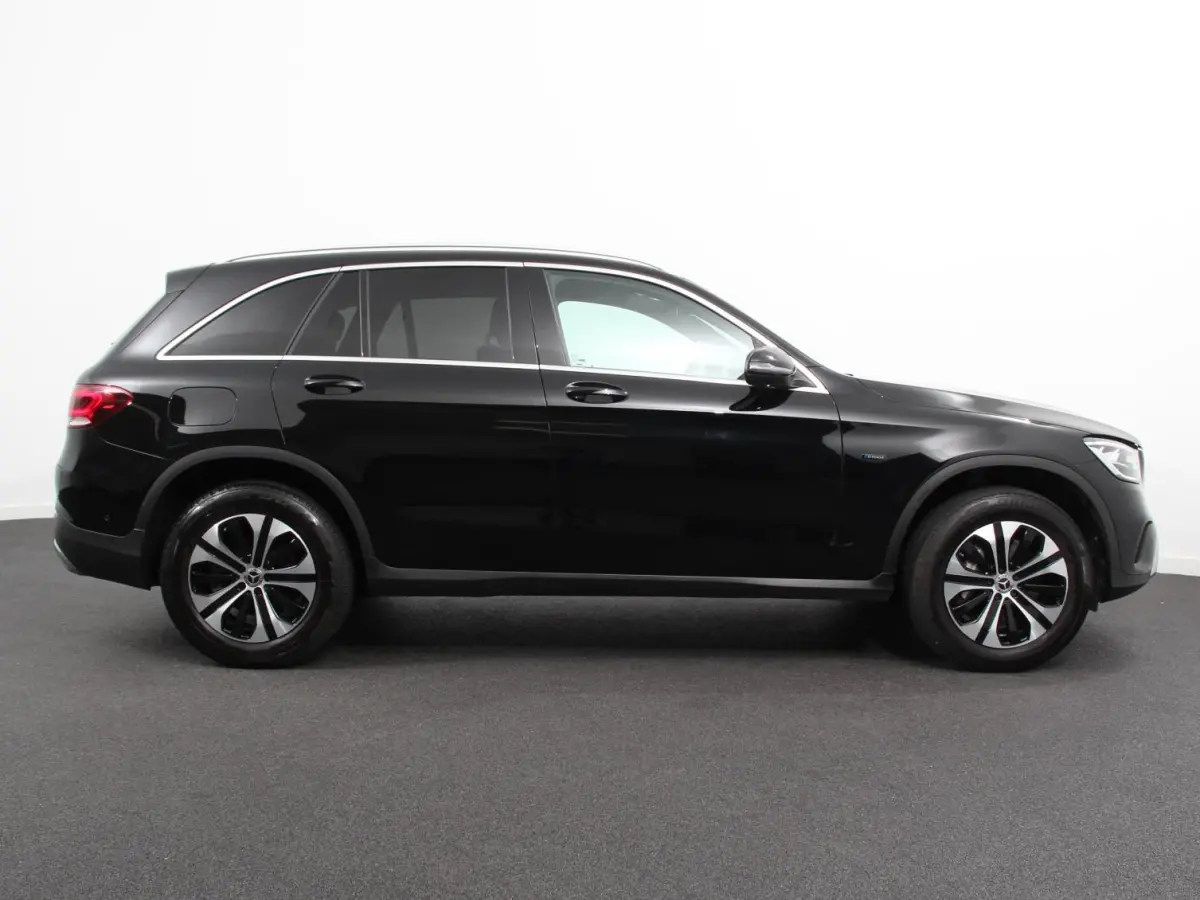 4MATIC PHEV Exclusive Navigatie Climate Control Leder(look) Camera Trekhaak Adaptive Cruise Control Dab