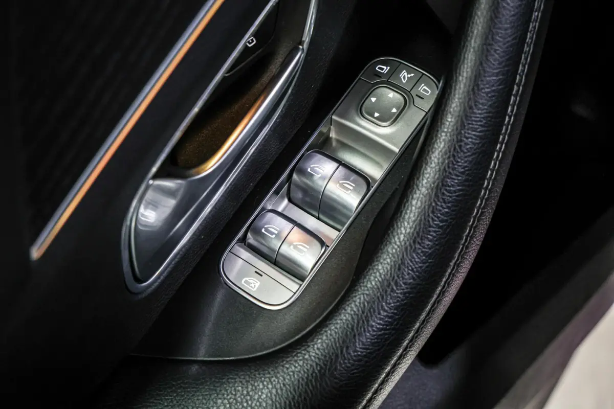 350de 4MATIC Premium Plus AMG|22''|Night