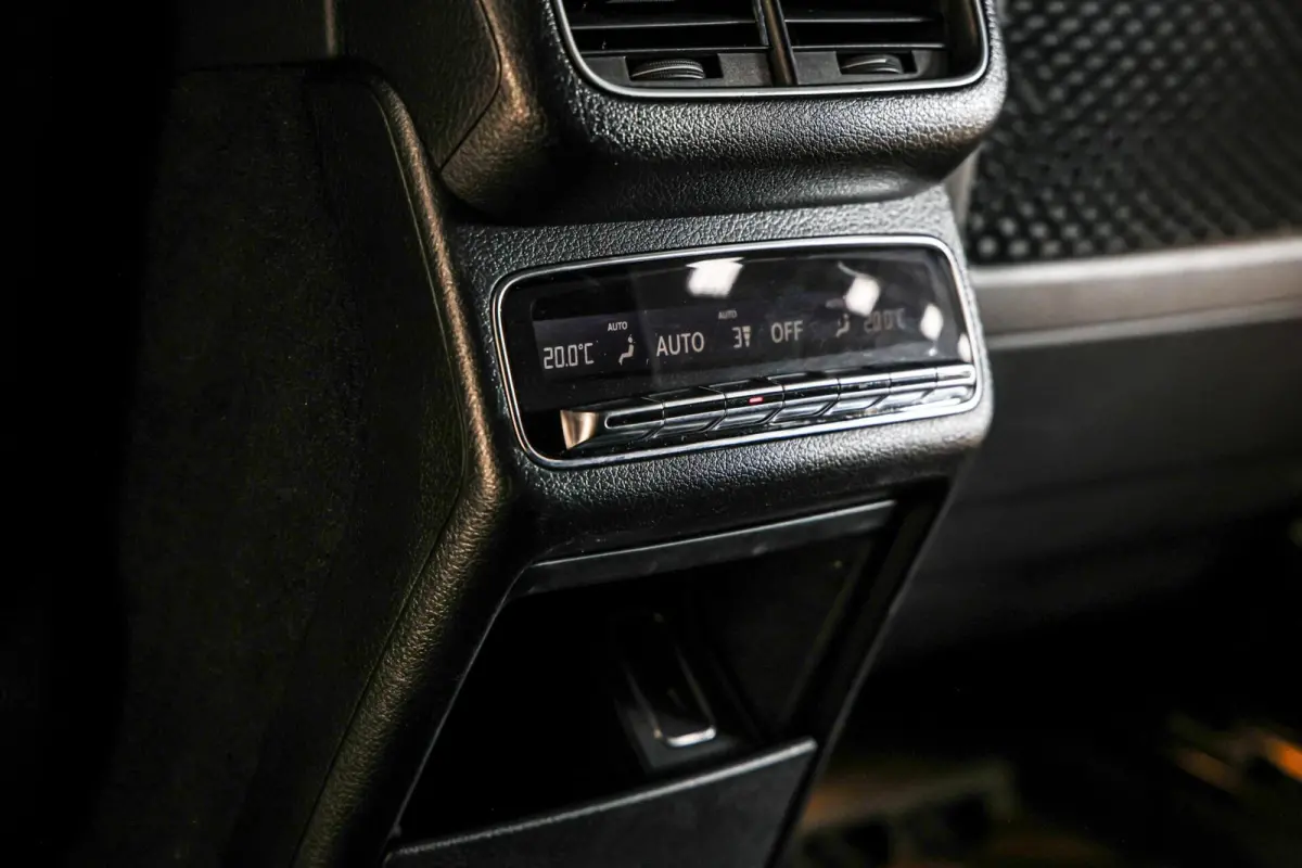 350de 4MATIC Premium Plus AMG|22''|Night