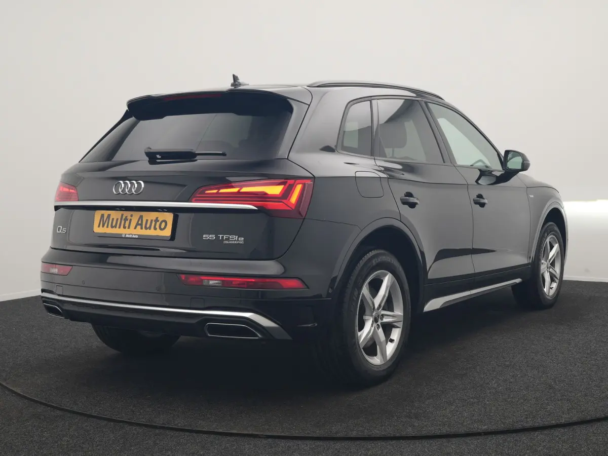 55 TFSI e S Line PHEV 367pk Dealer O.H. | Alcantara Sportstoelen Massage & Verwarmd | 360 Camera | Bang & Olufsen Audio | Keyless | Navigatie | Virtual | DAB | Cruise Control | Plug In Hybri