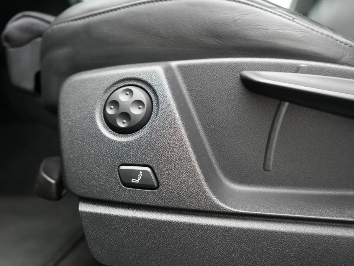 55 TFSI e S Line PHEV 367pk Dealer O.H. | Alcantara Sportstoelen Massage & Verwarmd | 360 Camera | Bang & Olufsen Audio | Keyless | Navigatie | Virtual | DAB | Cruise Control | Plug In Hybri
