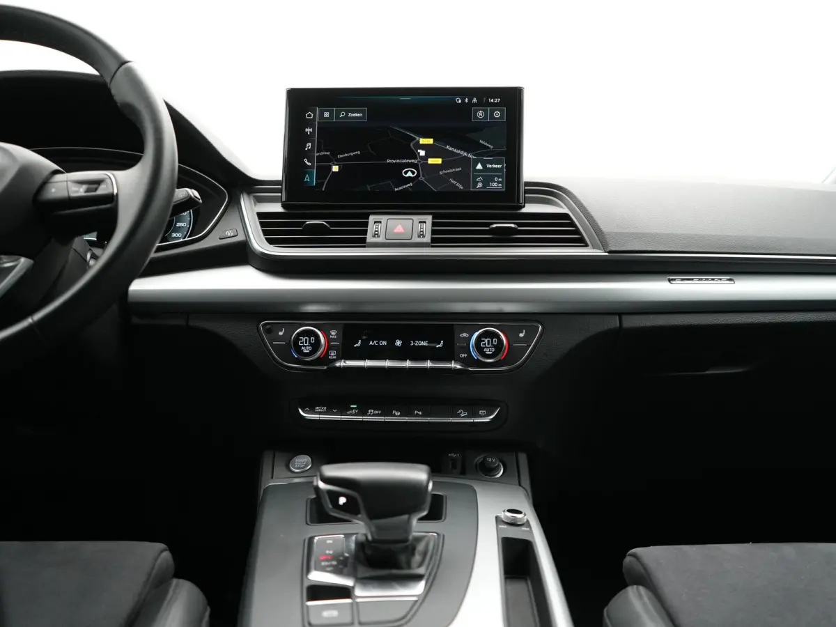 55 TFSI e S Line PHEV 367pk Dealer O.H. | Alcantara Sportstoelen Massage & Verwarmd | 360 Camera | Bang & Olufsen Audio | Keyless | Navigatie | Virtual | DAB | Cruise Control | Plug In Hybri