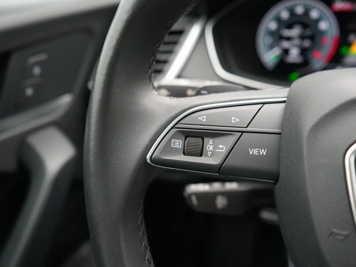 55 TFSI e S Line PHEV 367pk Dealer O.H. | Alcantara Sportstoelen Massage & Verwarmd | 360 Camera | Bang & Olufsen Audio | Keyless | Navigatie | Virtual | DAB | Cruise Control | Plug In Hybri