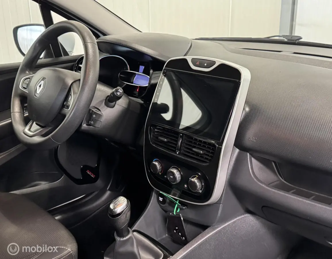 0.9 TCe Zen [ NAP cruise Carplay ]